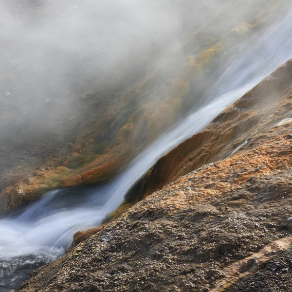 Park narodowy Yellowstone. Hot springs — Zdjęcie stockowe