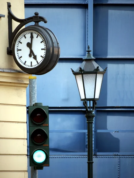 Lámpara-Reloj-luces — Foto de Stock