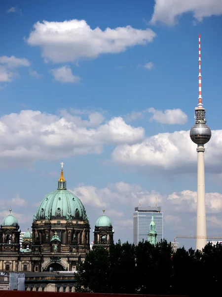 Berlín katedrála tv věž hotel — Stock fotografie