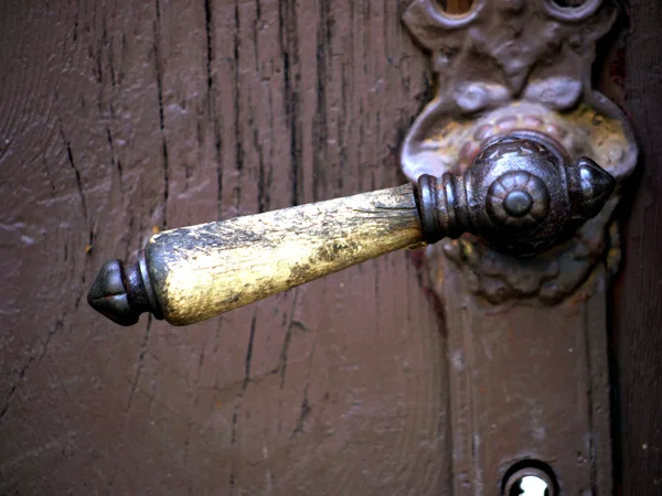 Trä dörrhandtag — Stockfoto