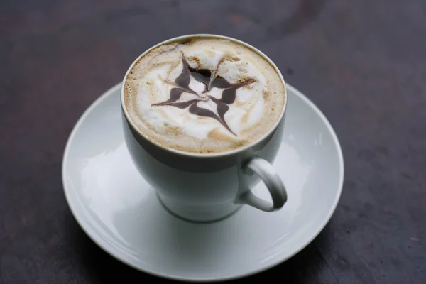 Utsökt cappuccino med star design. — Stockfoto