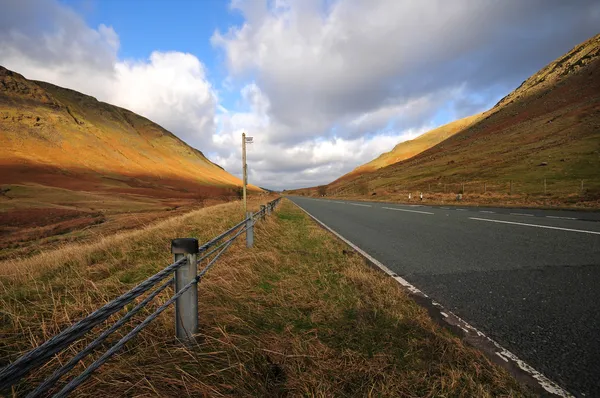 Lake District carretera — Foto de Stock