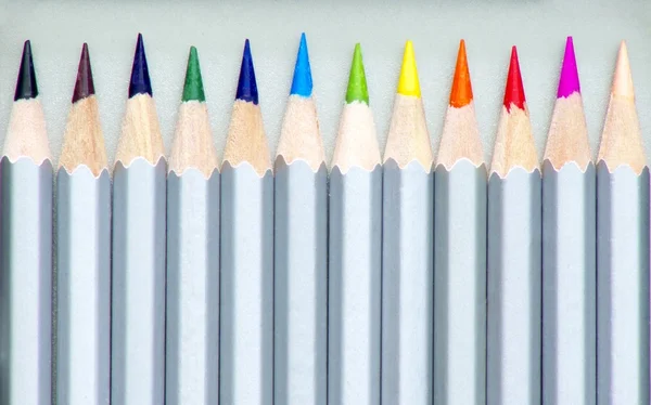 12 renkli kalemler — Stok fotoğraf