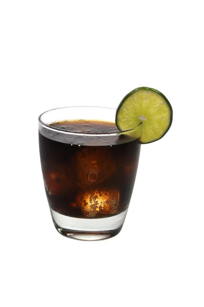 Rum, cola, limeta, izolované — Stock fotografie