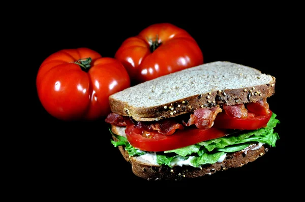 Blt Sandwich, Tomaten, isoliert — Stockfoto