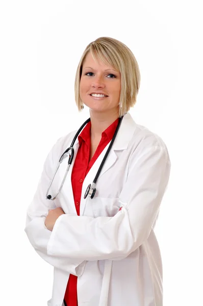 Женщина-доктор с изолированным стетоскопом — стоковое фото