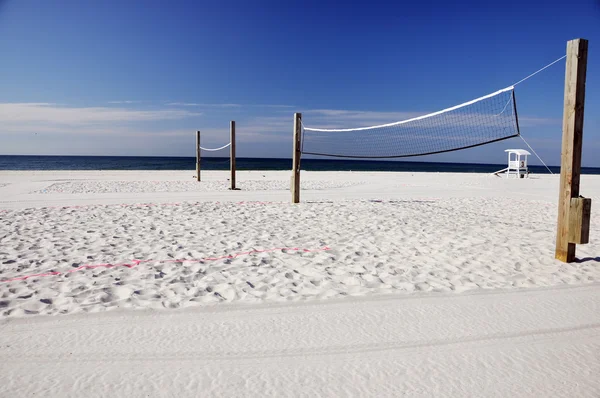 Volleyboll nät på stranden — Stockfoto
