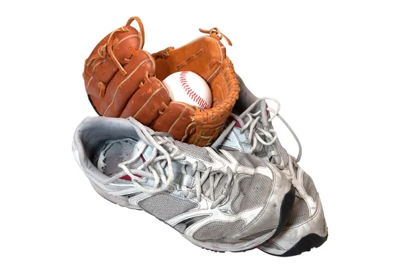 Oude schoenen, honkbal en handschoen — Stockfoto