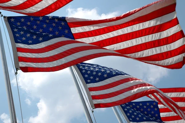 Американские флаги — стоковое фото