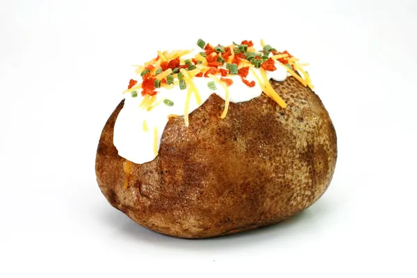 Загруженный печеный картофель — стоковое фото