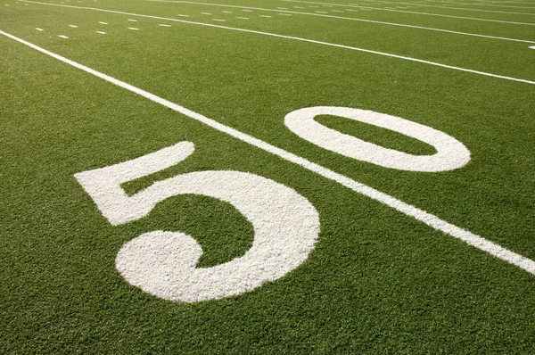 Amerikaanse voetbal veld 50 yard lijn — Stockfoto