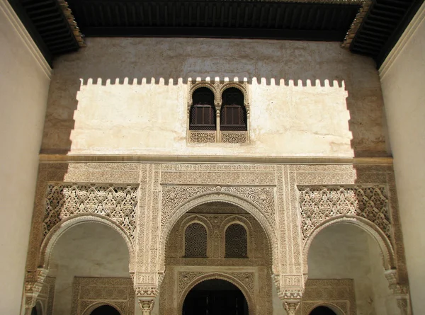 Hall way in Alhambra — Stock Photo, Image