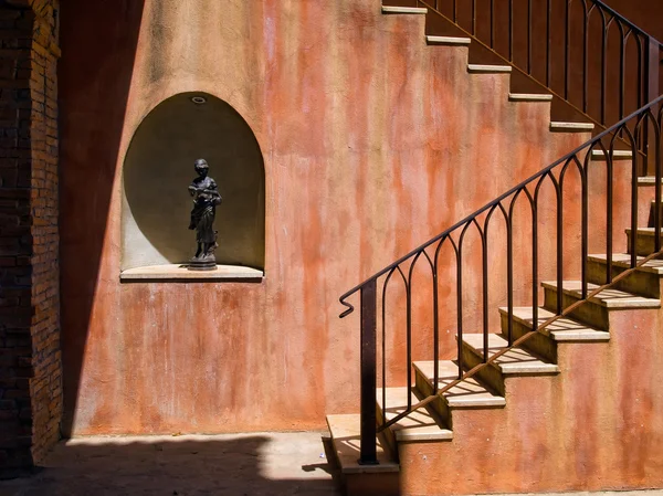 スタンドア ローンの彫刻します。 — ストック写真