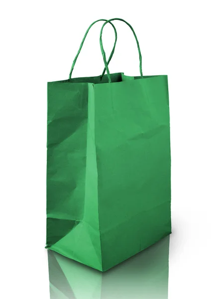 Зеленый бумажный пакет — стоковое фото