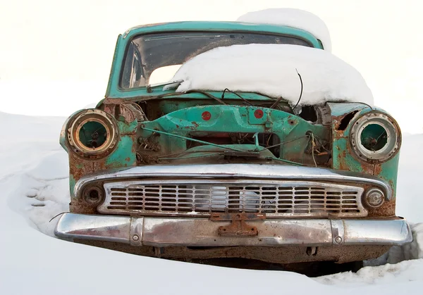 Old car is broken — Stock Photo, Image