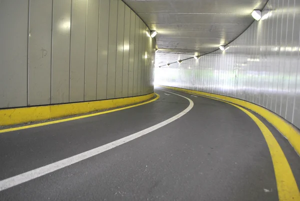 トンネルの道 — ストック写真