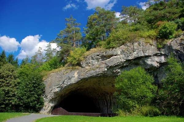 Cueva Kjalá. — Foto de Stock