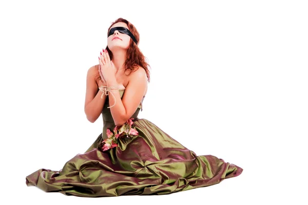 Krásná mladá dívka v šatech, kdo se modlí — Stock fotografie