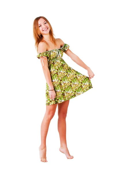 Charmante glimlach meisje in groene jurk — Stockfoto