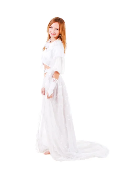 Jeune fille attrayante dans une robe de mariée — Photo