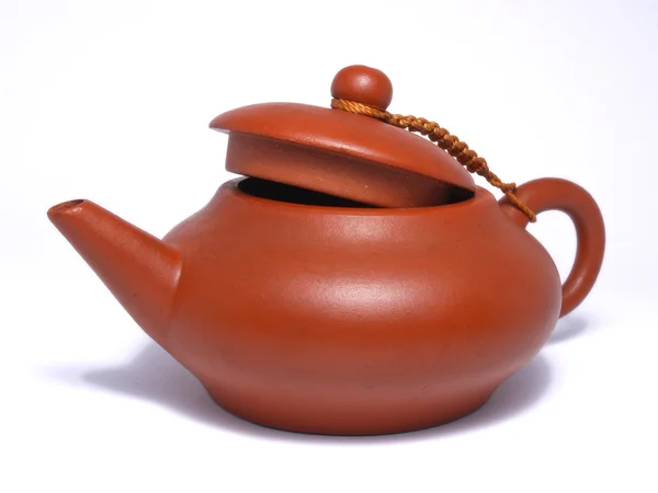 Eski Çin seramik çaydanlık — Stok fotoğraf