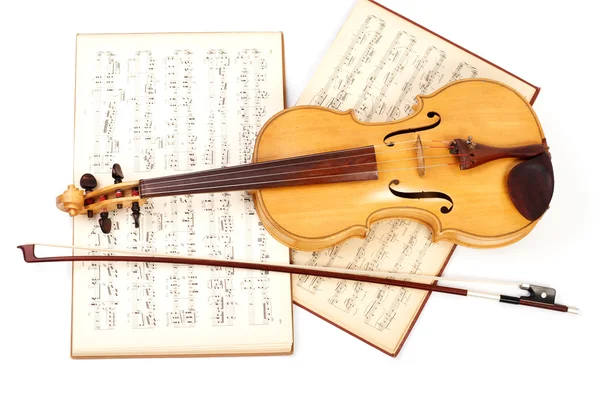 旧的中提琴和复古音乐表 — 图库照片