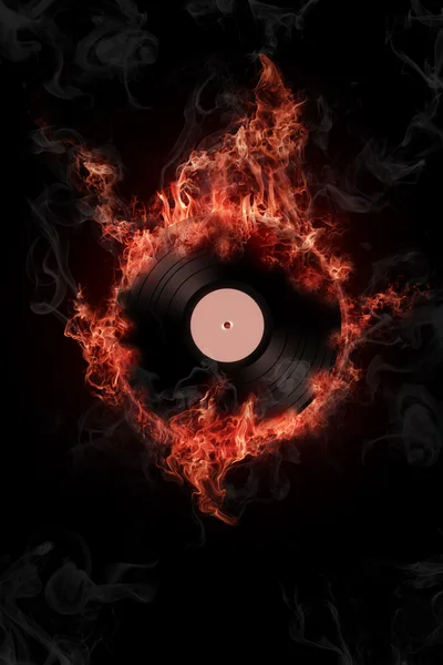Brûler un disque vinyle — Photo