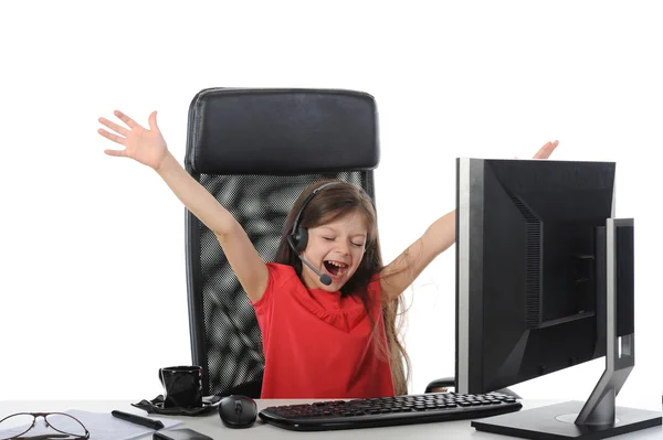 Menina alegre no escritório — Fotografia de Stock