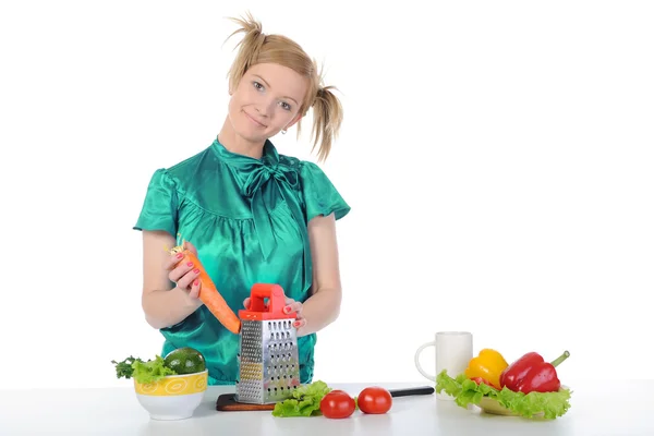 Mooie meisje in de keuken — Stockfoto