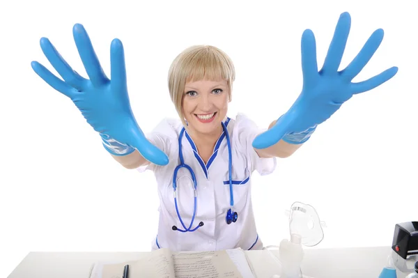 Sjuksköterska handskar sträcker armarna — Stockfoto