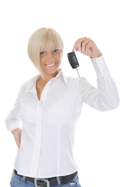 Mulher segura a chave do carro — Fotografia de Stock