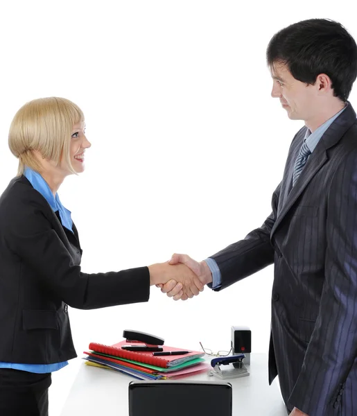 Handschlag glückliche Geschäftspartner im Büro. — Stockfoto