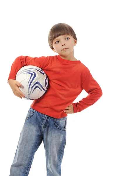 Garçon joyeux avec un ballon de football — Photo