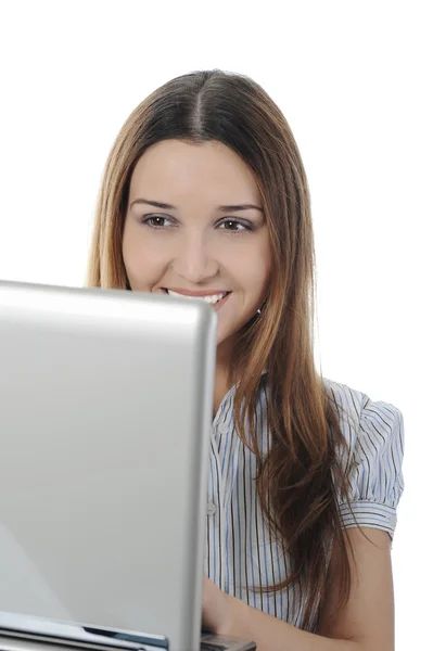 Leende kvinna med laptop. — Stockfoto