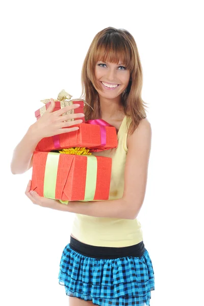 Vrouw met een cadeau — Stockfoto