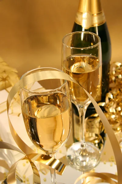 黄金のシャンパン — ストック写真