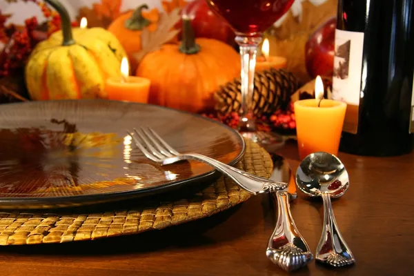 Ajuste de mesa listo para Acción de Gracias Imagen De Stock