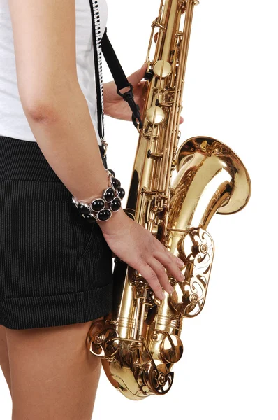 Kinesisk flicka spela saxofon. — Stockfoto