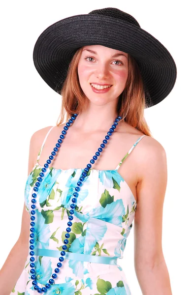 帽子を持つ若い女性. — Stock fotografie