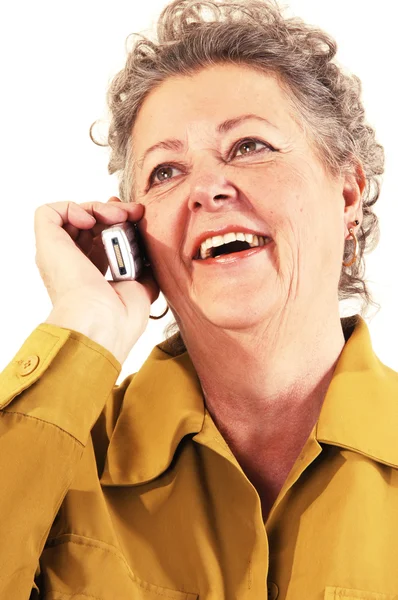 Äldre kvinna på mobilen. — Stockfoto