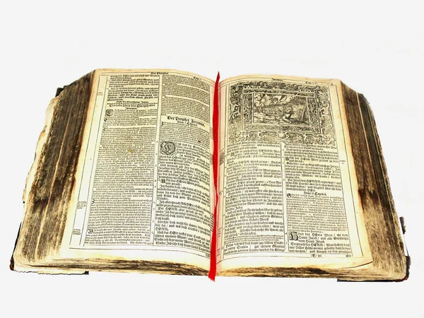 Vecchia Bibbia — Foto Stock