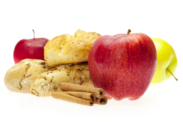 苹果、 面包和肉桂 — 图库照片