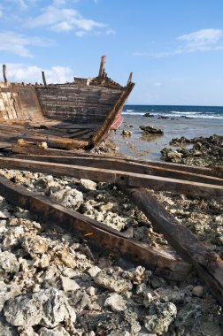 Wooden shipwreck clipart