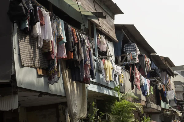 Κρέμονται υφάσματα στην Τζακάρτα — Φωτογραφία Αρχείου