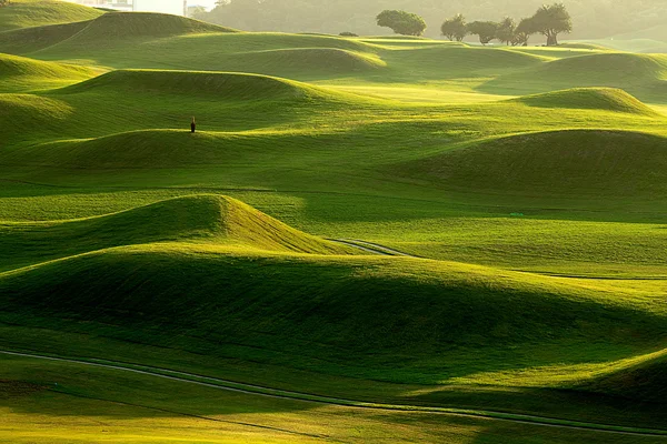 Güzel yeşil ile Golf yer — Stok fotoğraf