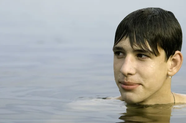 Simning tonåring — Stockfoto