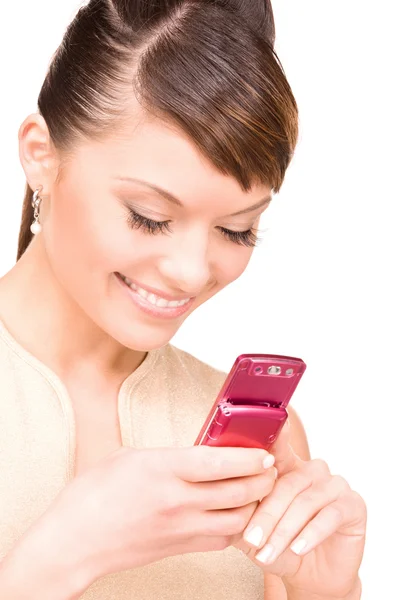 Gelukkige vrouw met mobiele telefoon — Stockfoto