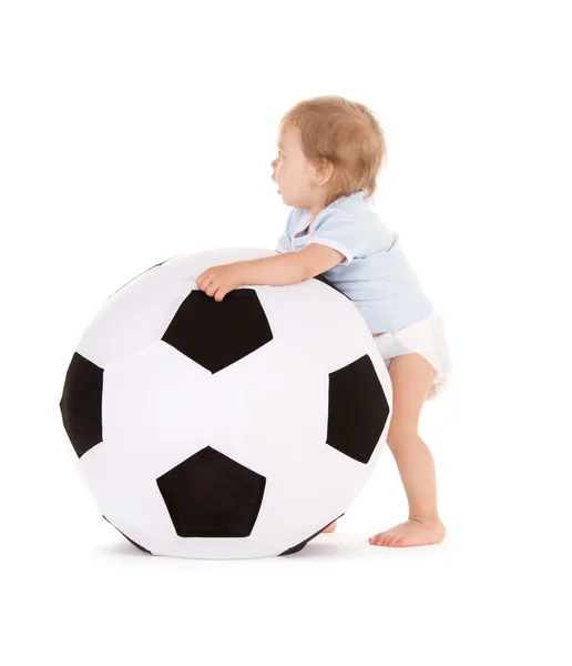 Menino com bola de futebol — Fotografia de Stock