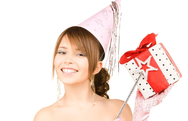少女派对女孩与魔术的魔杖和礼品盒 — 图库照片