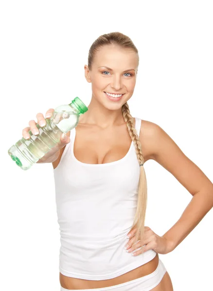 水のボトルと美しい女性 — ストック写真